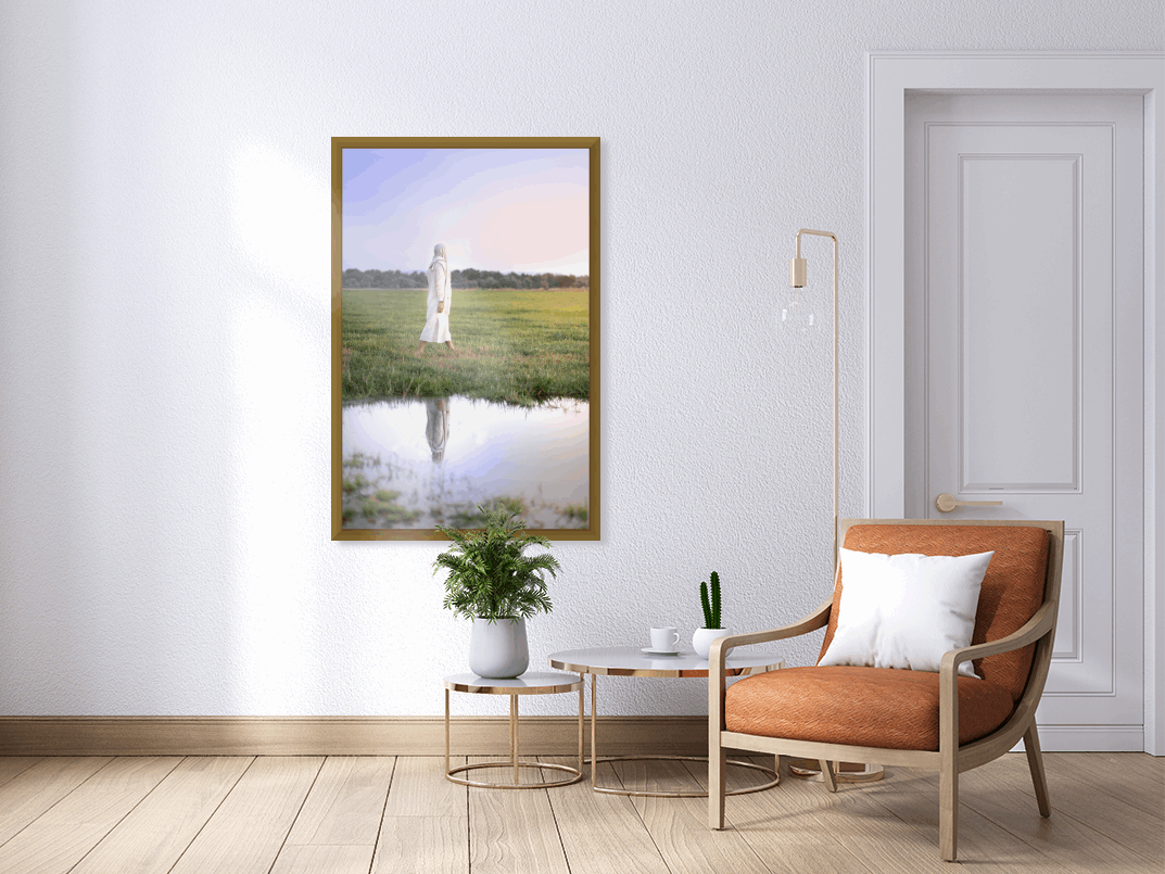 Infusing light into any space, this portrait of Christ embodies a brightness of hope and kindness. Calming hues of neutral colors compliment all types of home decor. Modern minimalist portrait of Jesus Christ for your Christian home or as the perfect gift for someone you love. H. Walker @thelightgallery_