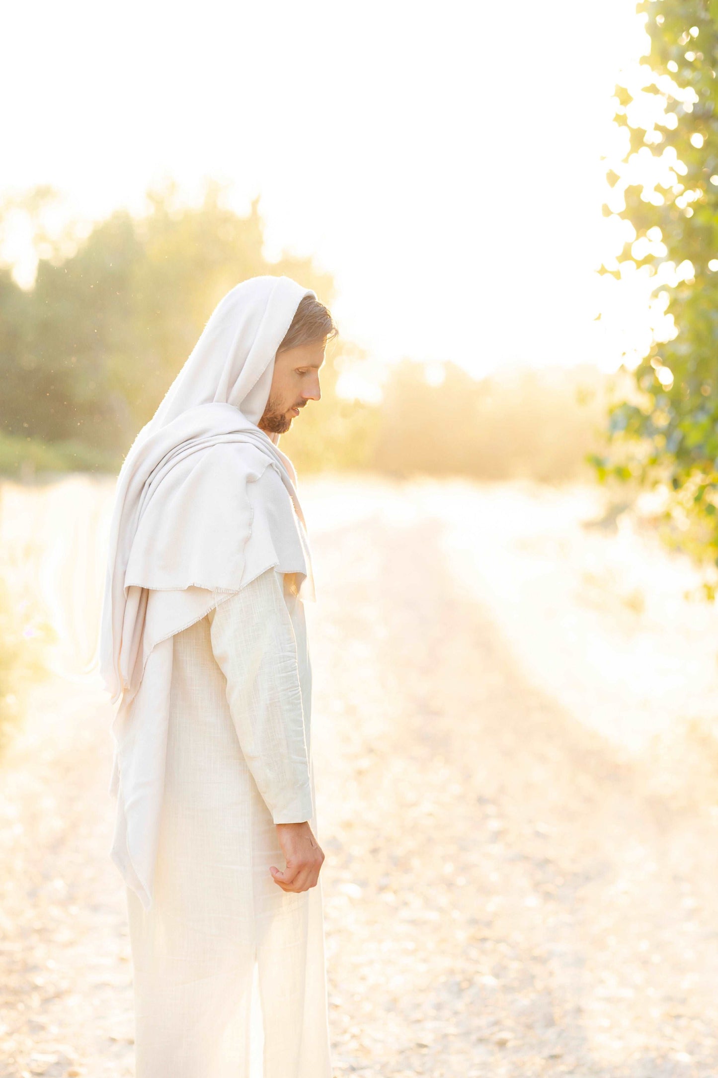 Infusing light into any space, this portrait of Christ embodies a brightness of hope and kindness. Calming hues of neutral colors compliment all types of home decor. Modern minimalist portrait of Jesus Christ for your Christian home or as the perfect gift for someone you love. Portrait by H. Walker Photoart @thelightgallery_