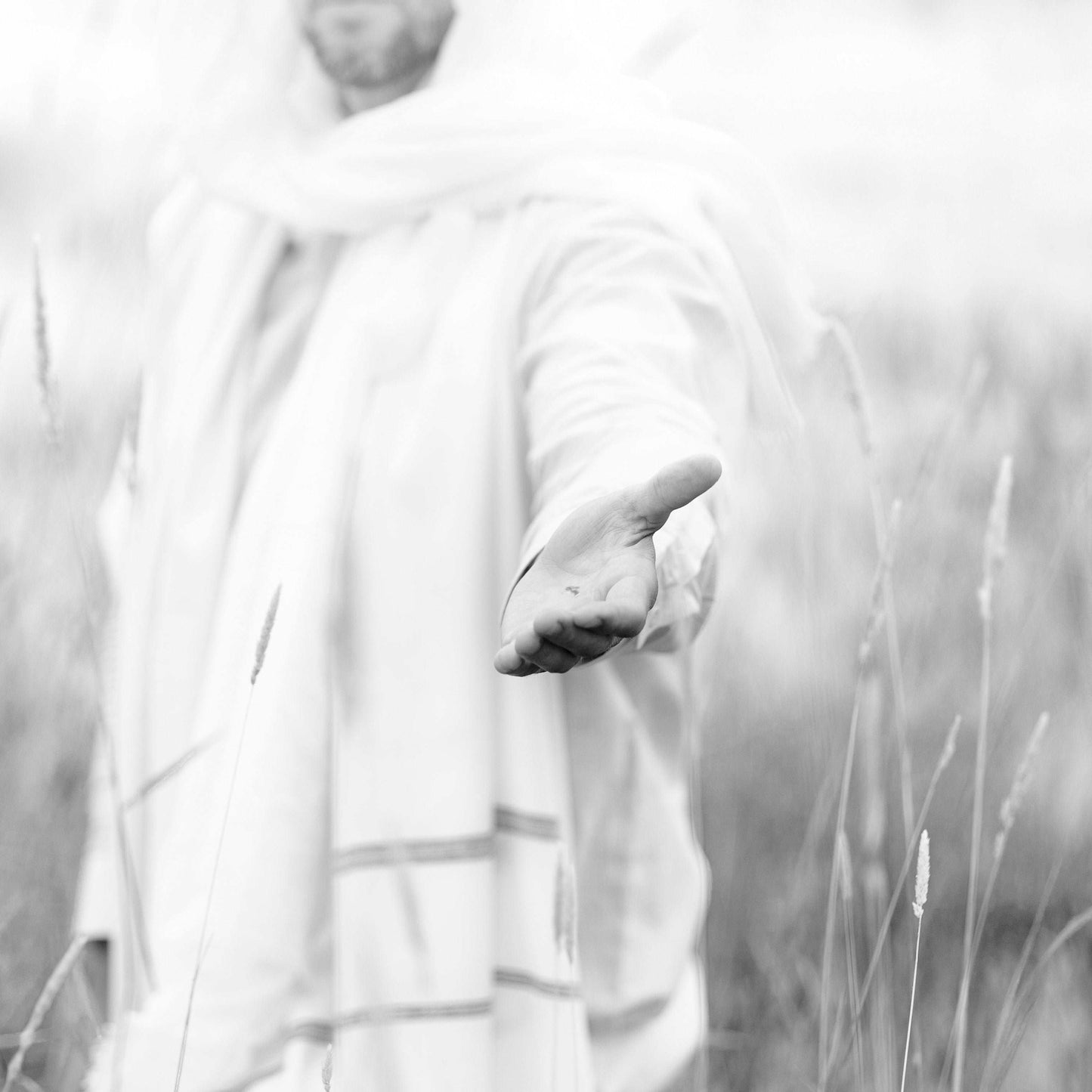 Infusing light into any space, this portrait of Christ embodies a brightness of hope and kindness. Calming hues of neutral colors compliment all types of home decor. Modern minimalist portrait of Jesus Christ for your Christian home or as the perfect gift for someone you love. H. Walker @thelightgallery_