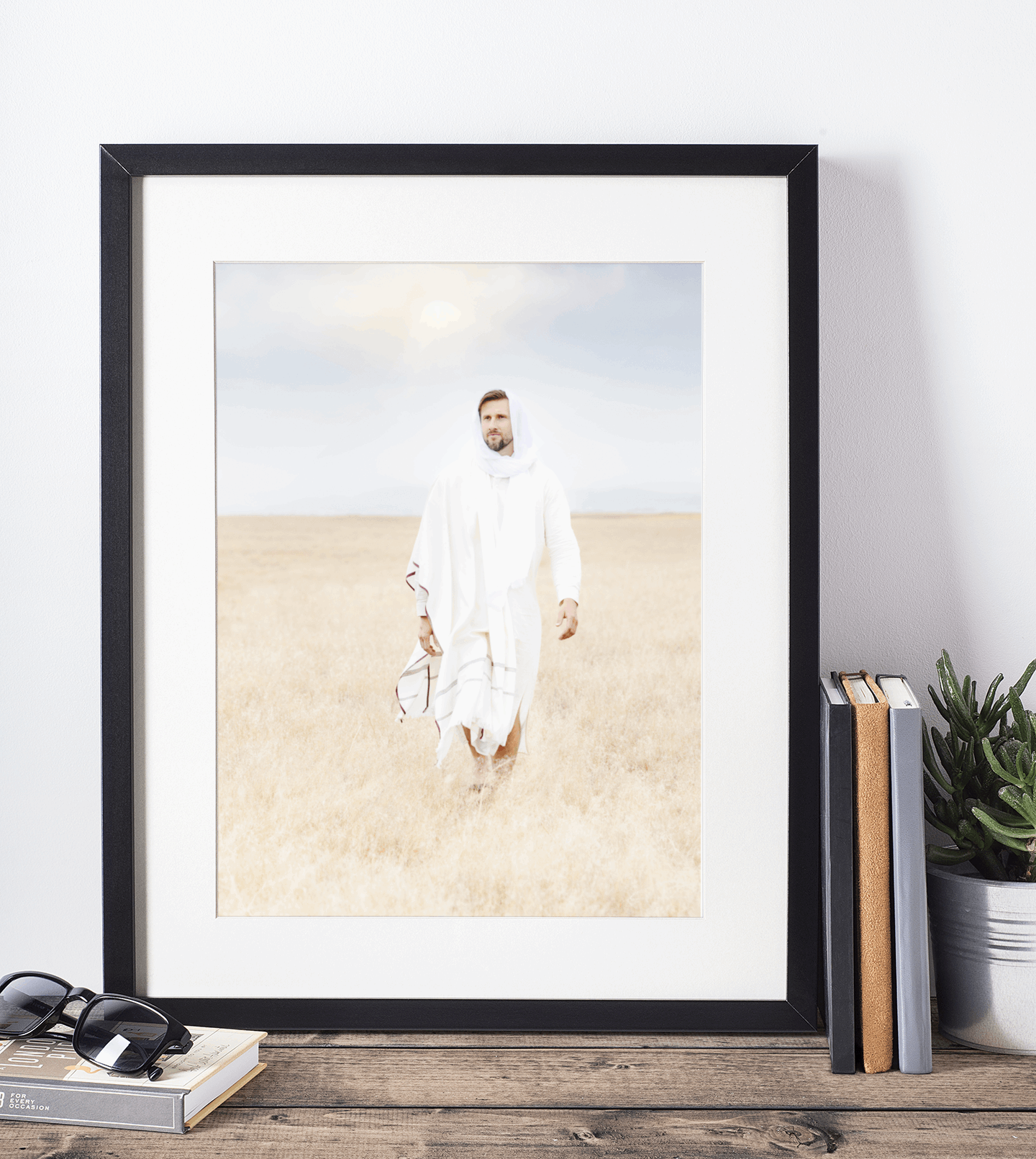 Infusing light into any space, this portrait of Christ embodies a brightness of hope and kindness. Calming hues of neutral colors compliment all types of home decor. Modern minimalist portrait of Jesus Christ for your Christian home or as the perfect gift for someone you love. H. Walker @thelightgallery_